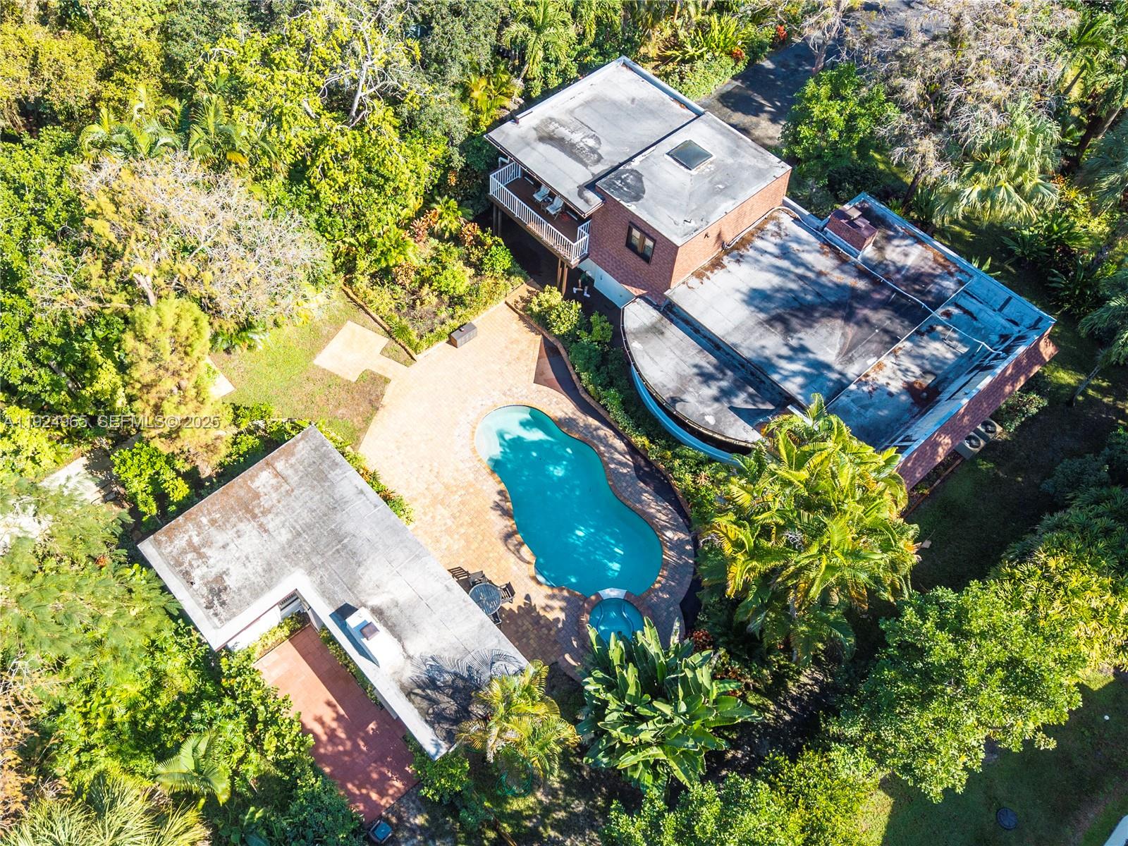 Histroic Plantation - Residential