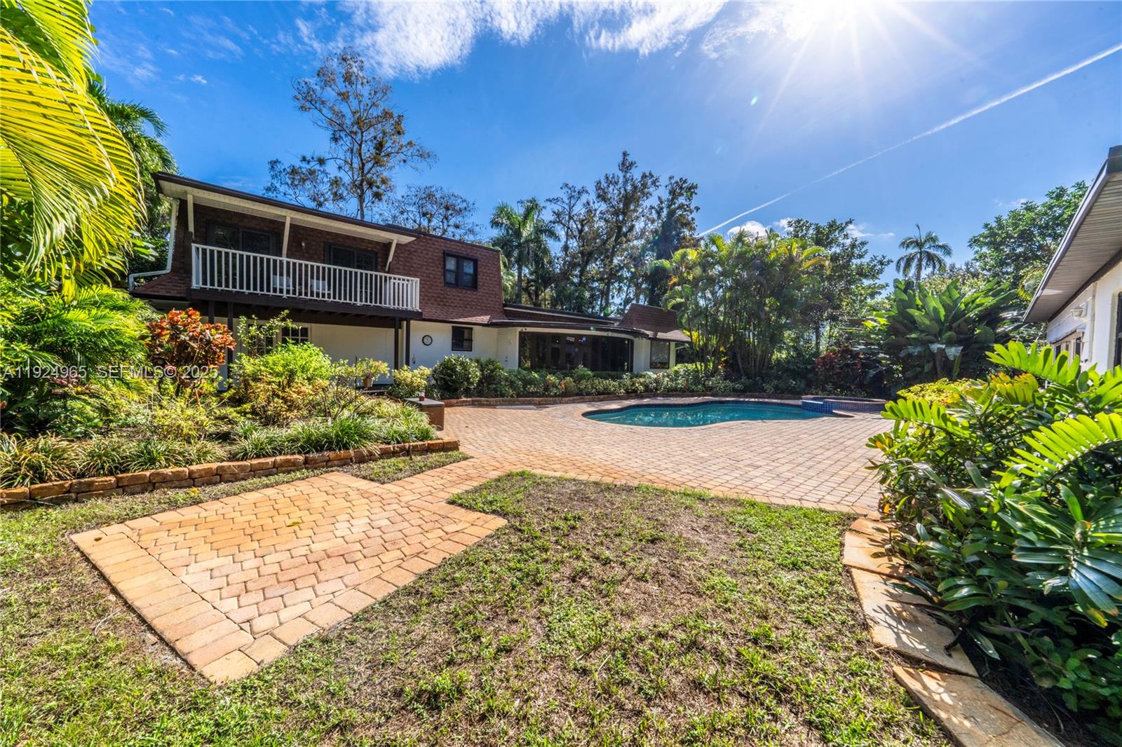 Histroic Plantation - Residential