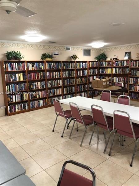 ORIOLE GARDENS TWO 65 CON - Residential