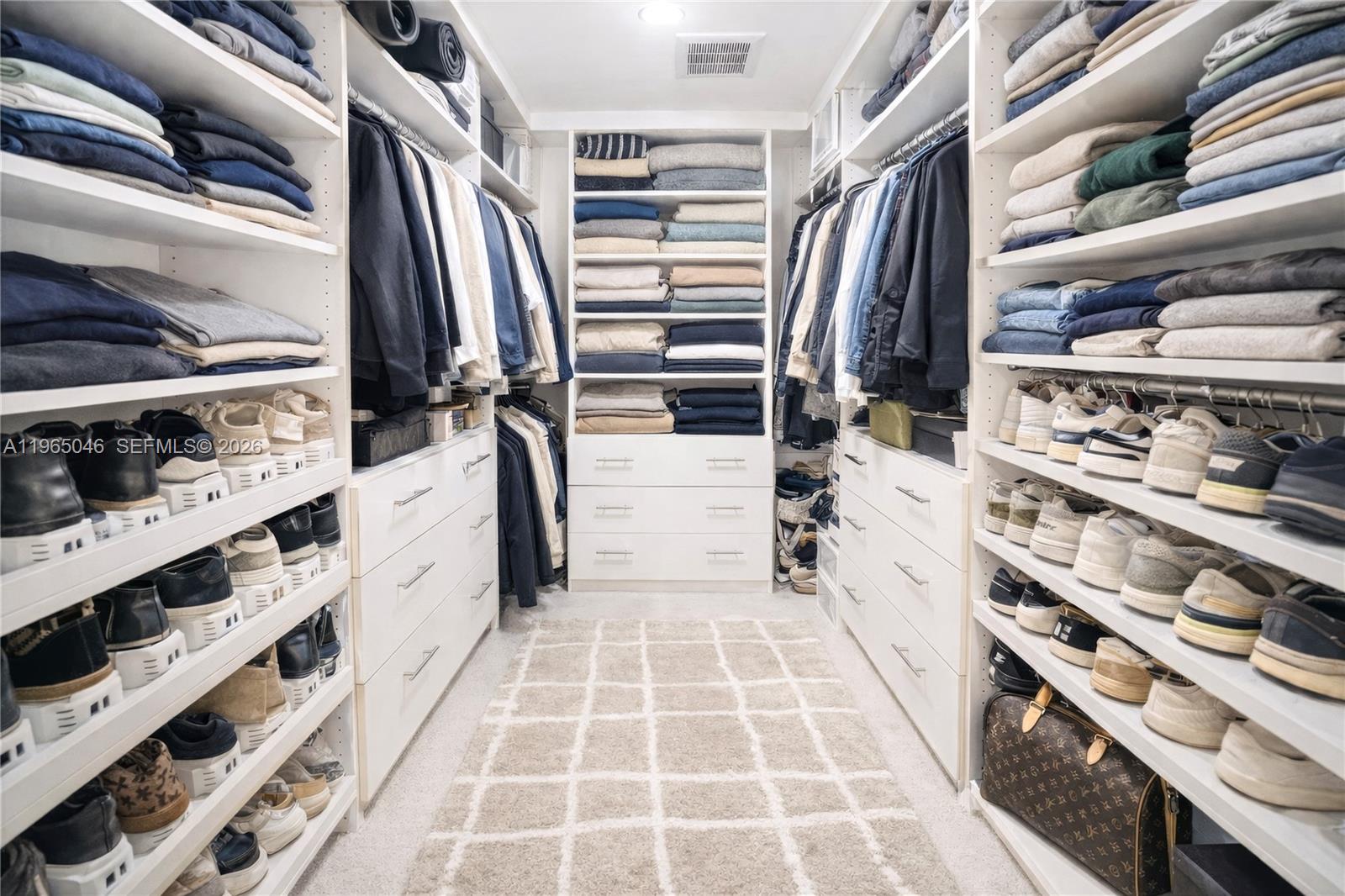 EASTERN SHORES 1ST ADDN - Residential