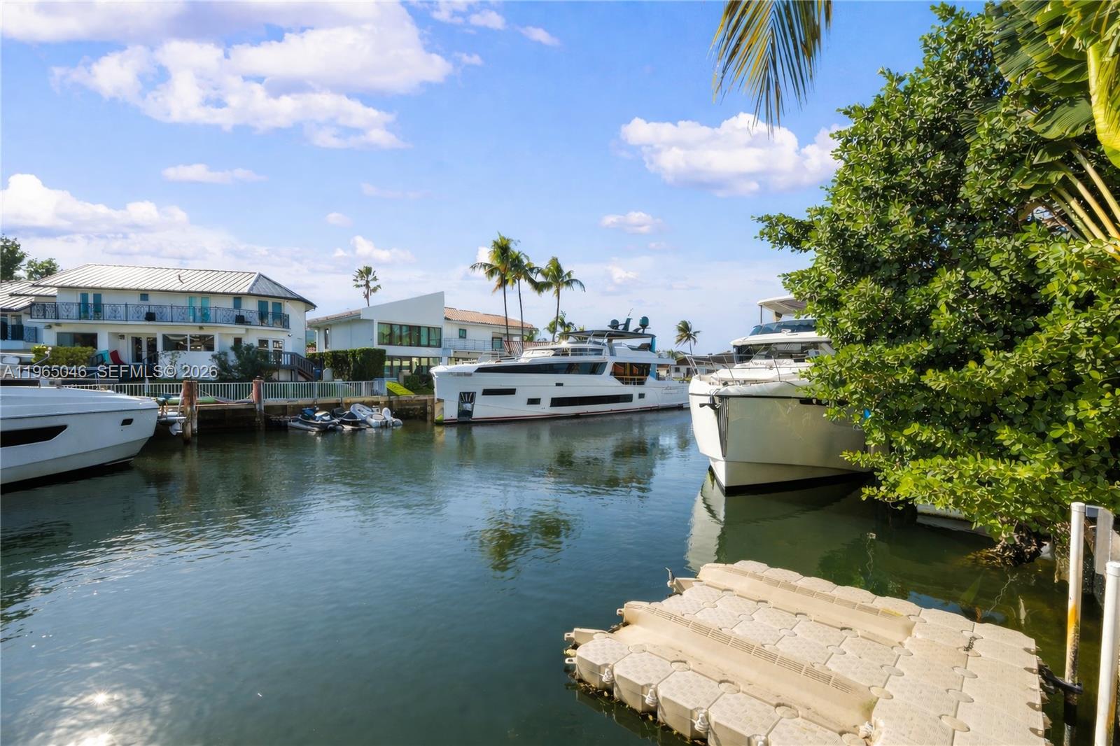 EASTERN SHORES 1ST ADDN - Residential