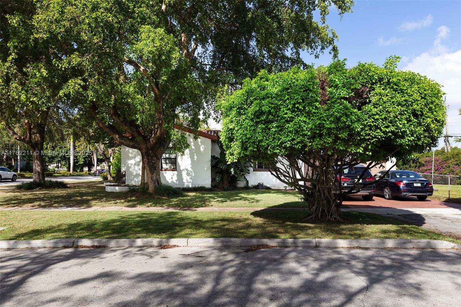 MIAMI SHORES SEC 4 AMD PL - Residential