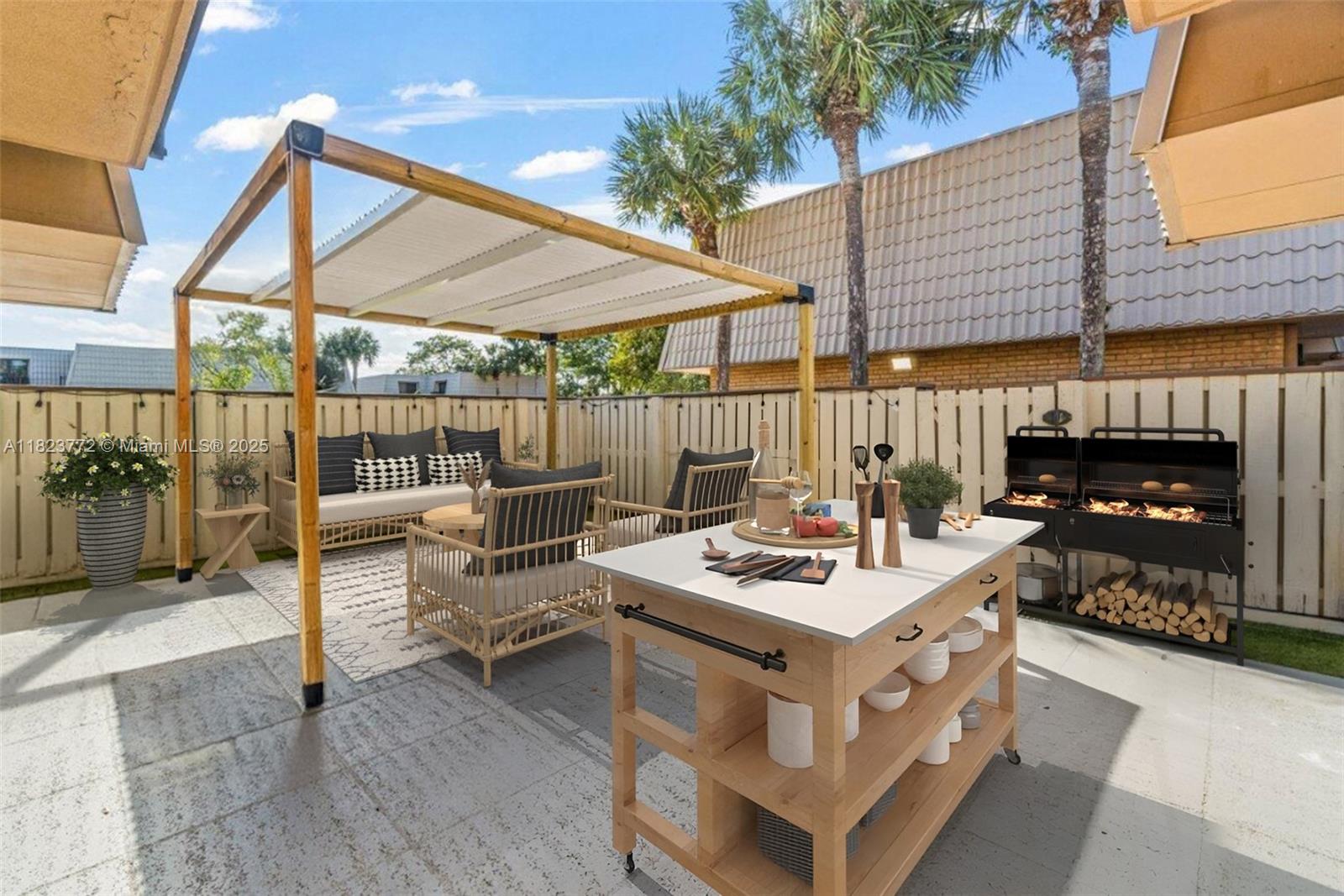6812 68th Way, West Palm Beach, FL, 33409/$320,000 1 6812 68th Way