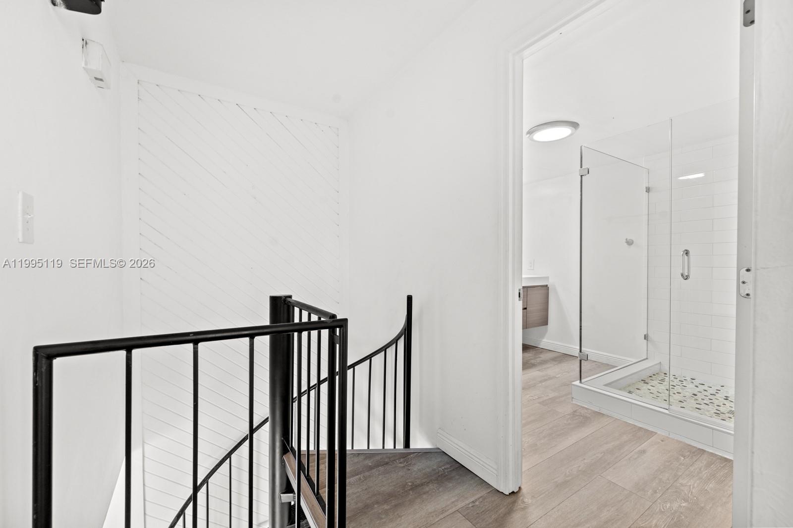 TIGERS TEN CONDO - Residential