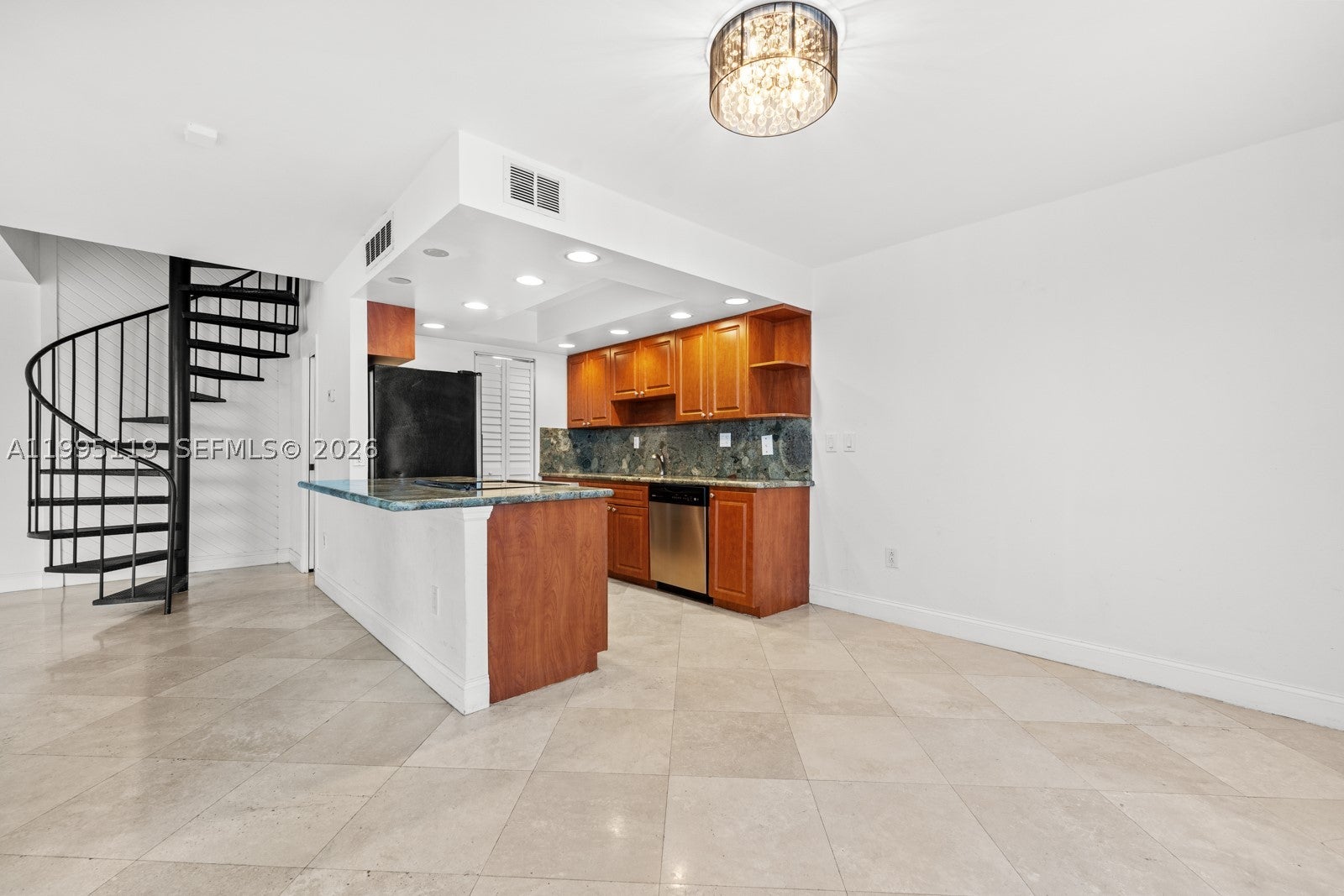 2987 Bird Ave