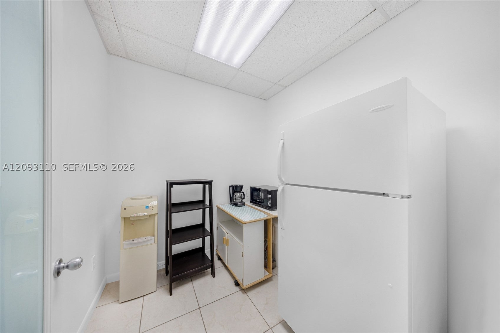 5401 Collins Ave CU-9