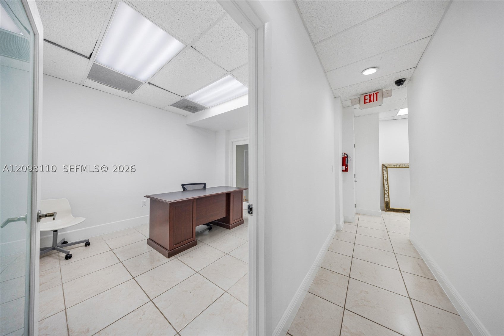 5401 Collins Ave CU-9