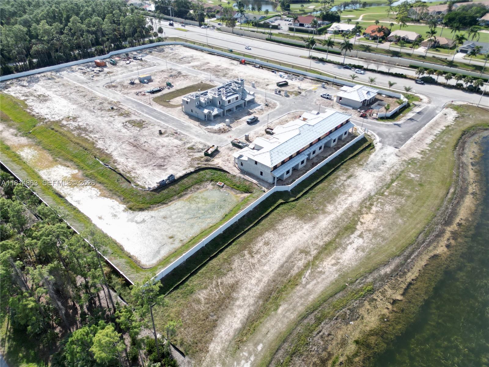 SANTA BARBARA PLACE - Residential