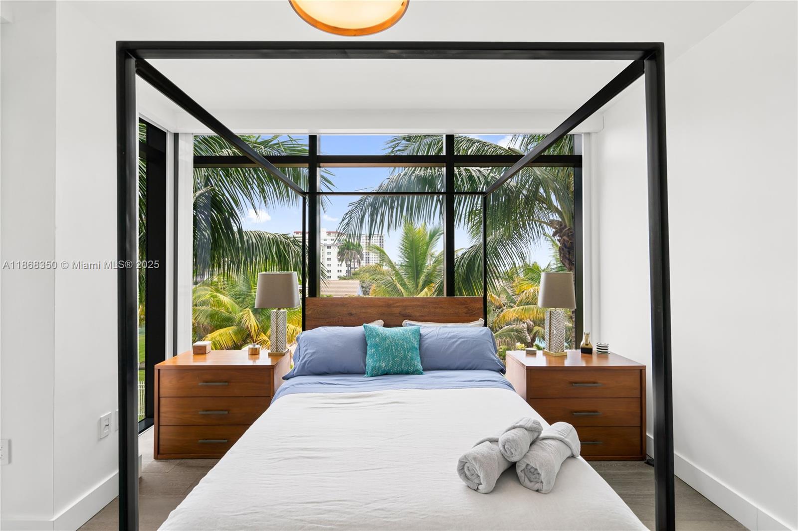 SAGE BEACH CONDO - Residential