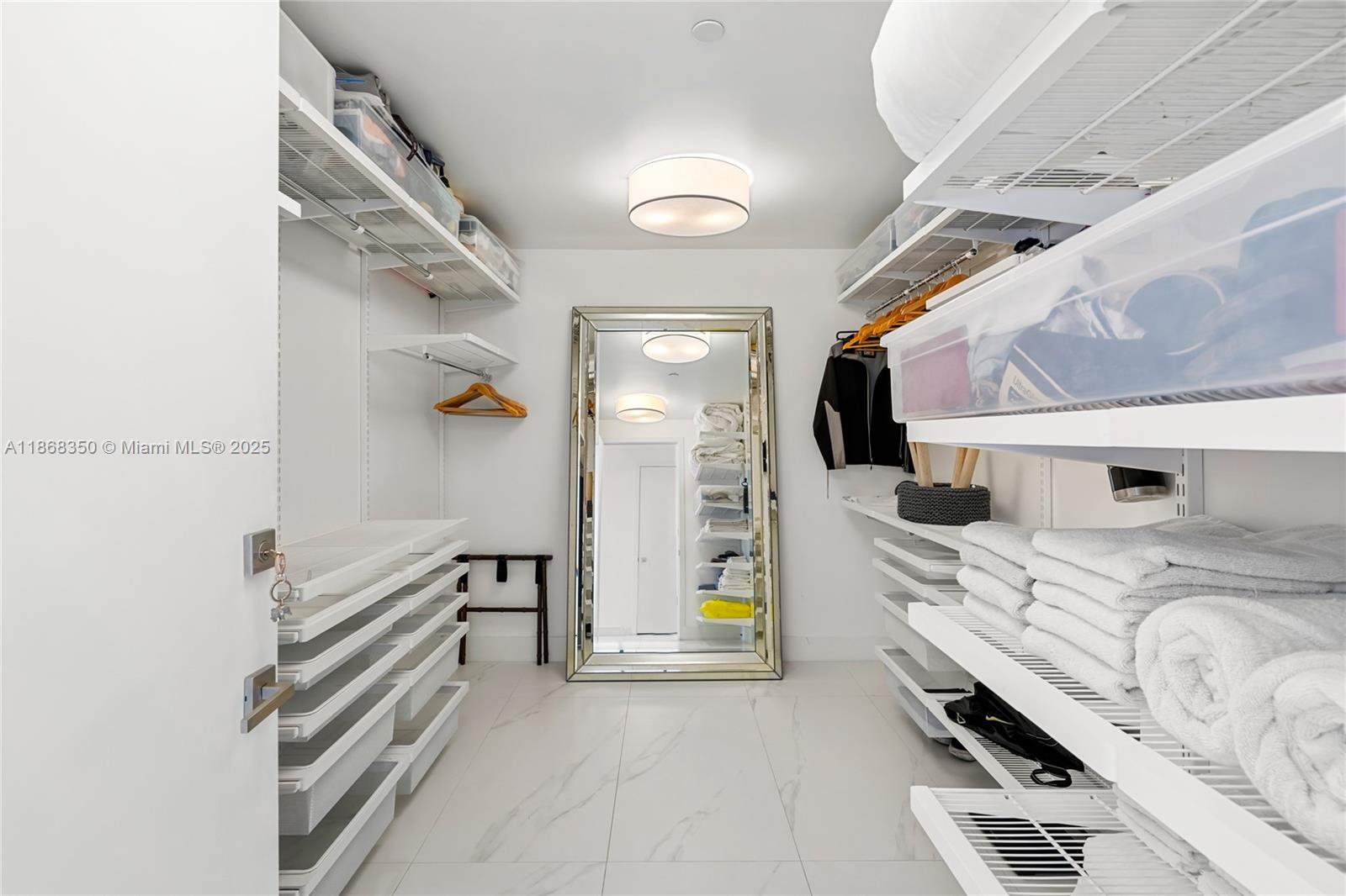 SAGE BEACH CONDO - Residential