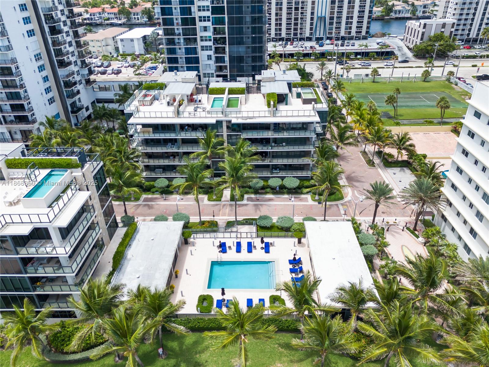 SAGE BEACH CONDO - Residential