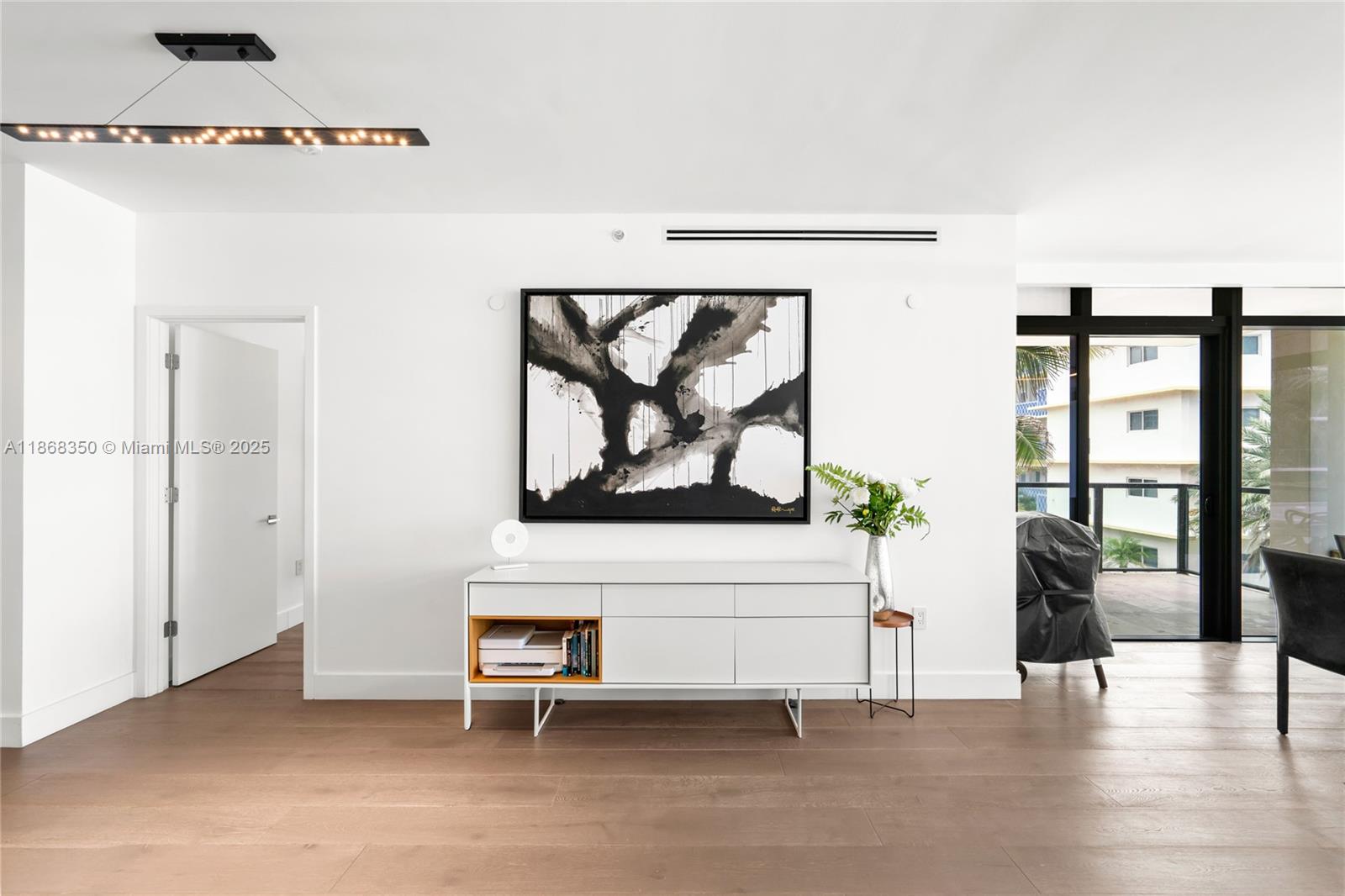 SAGE BEACH CONDO - Residential