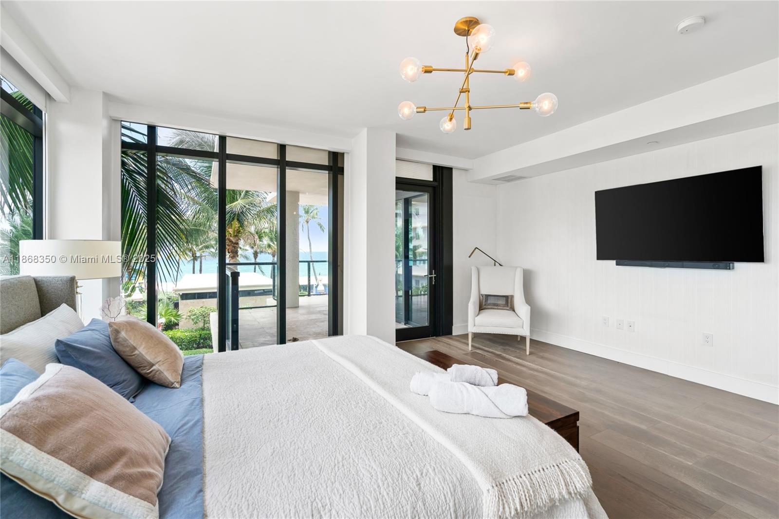 SAGE BEACH CONDO - Residential