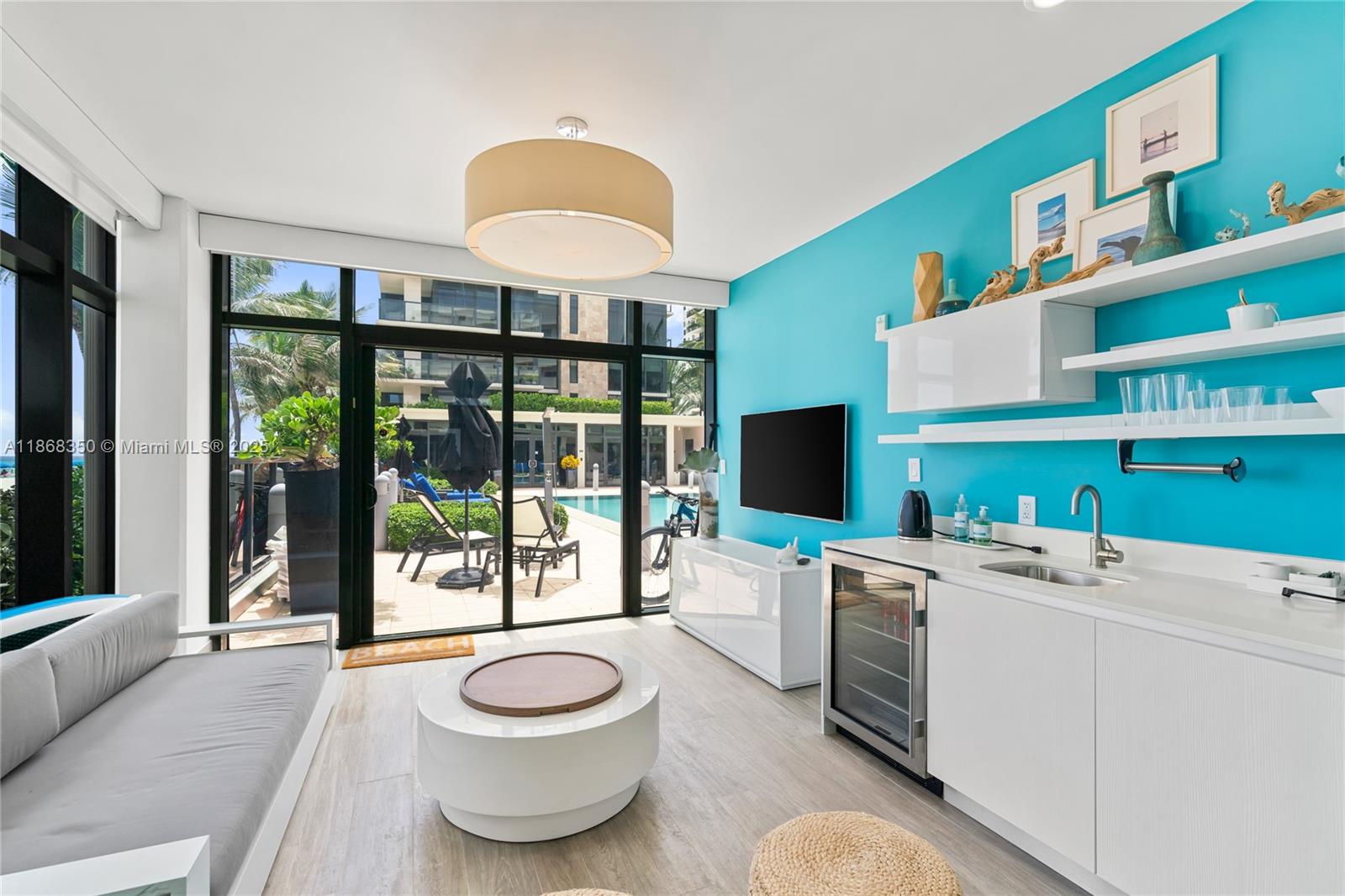 SAGE BEACH CONDO - Residential