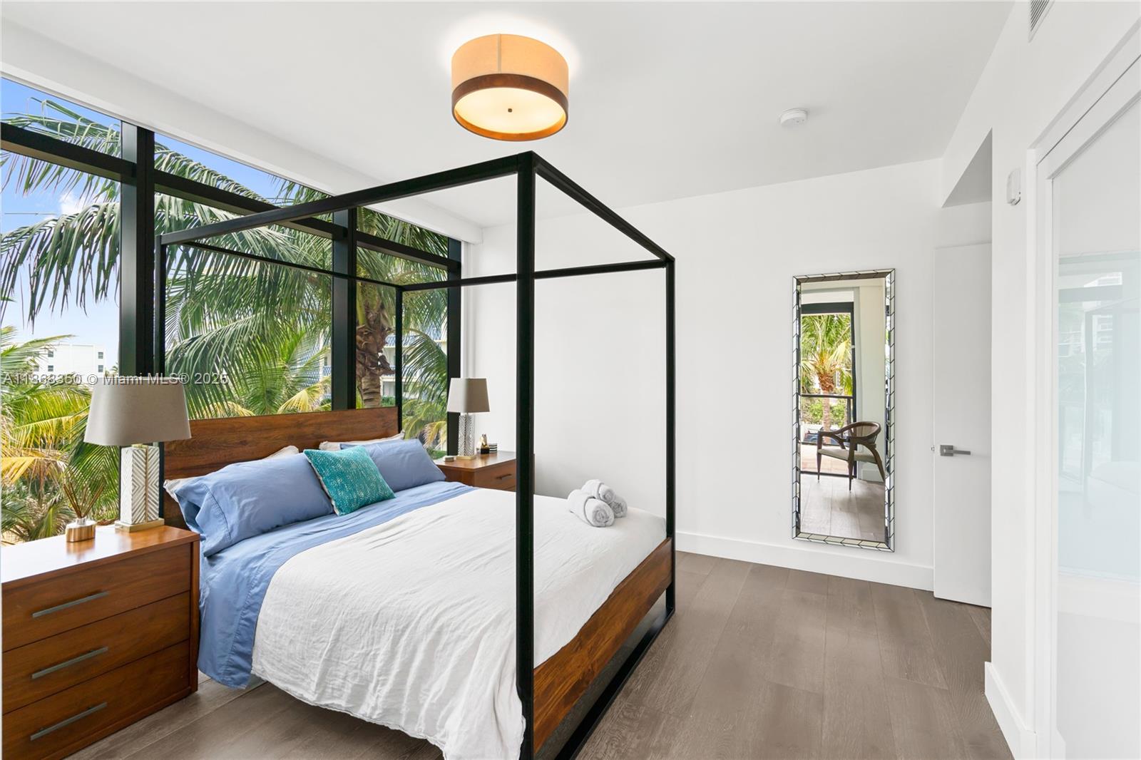 SAGE BEACH CONDO - Residential