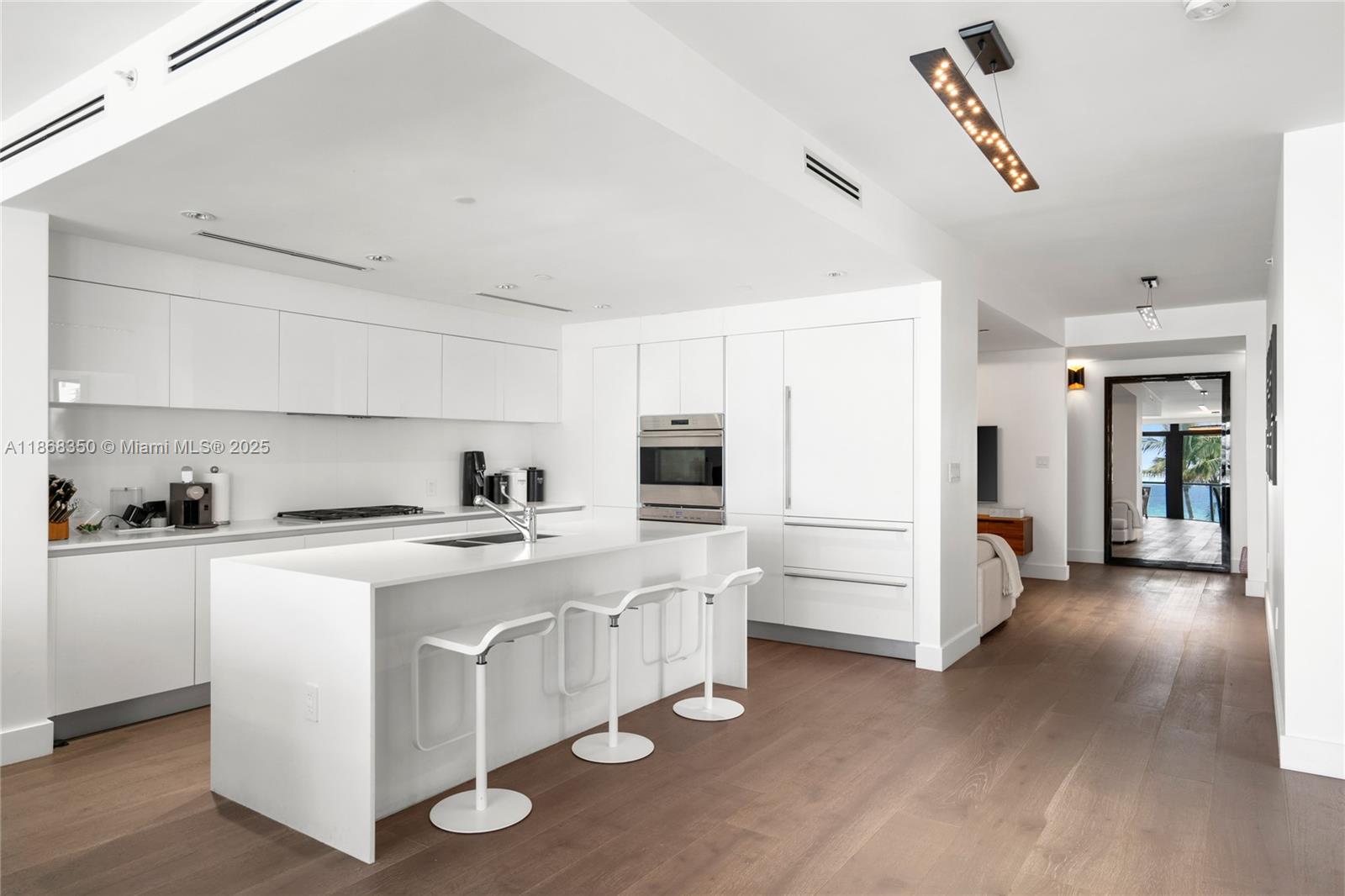 SAGE BEACH CONDO - Residential