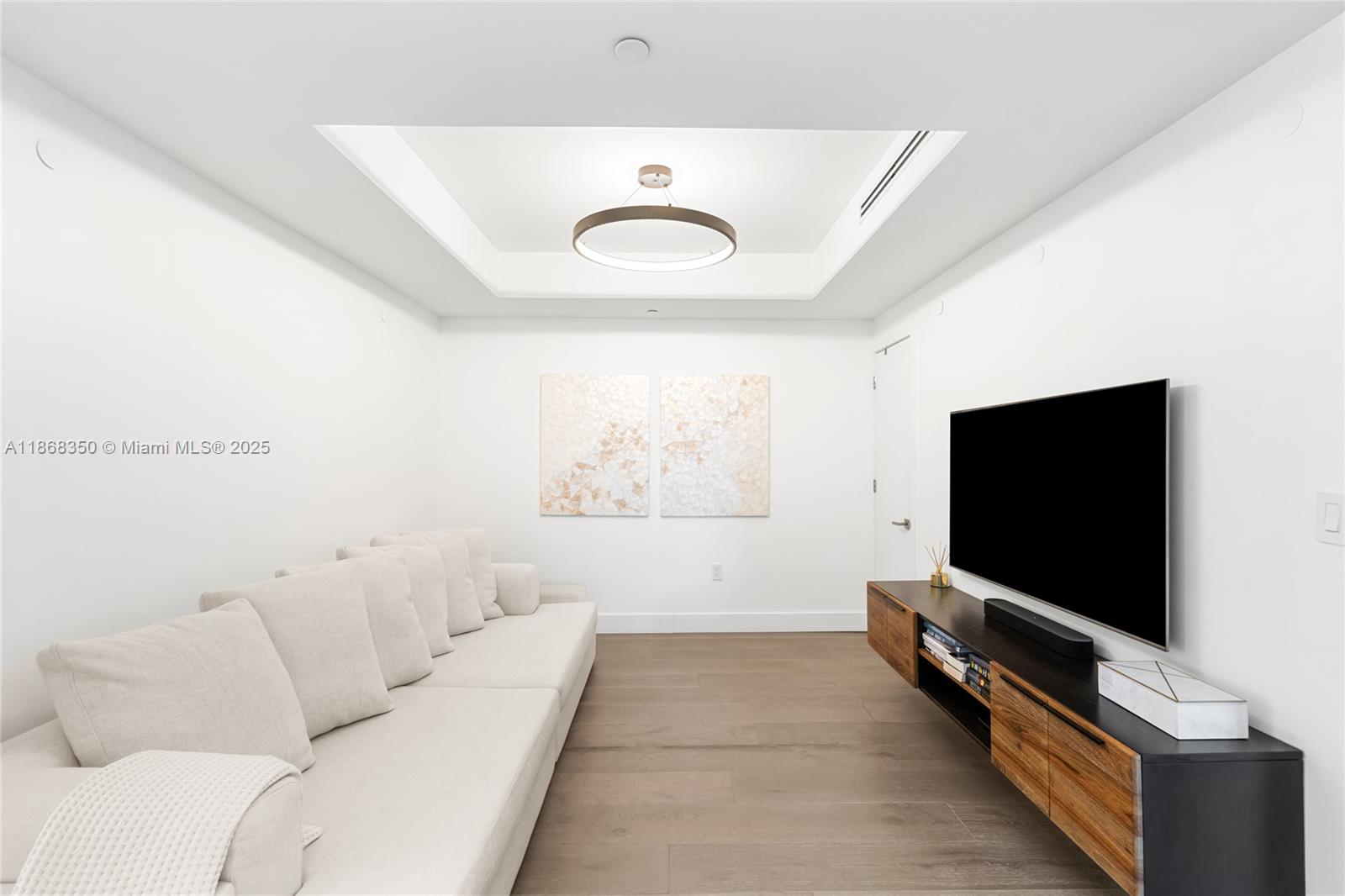 SAGE BEACH CONDO - Residential