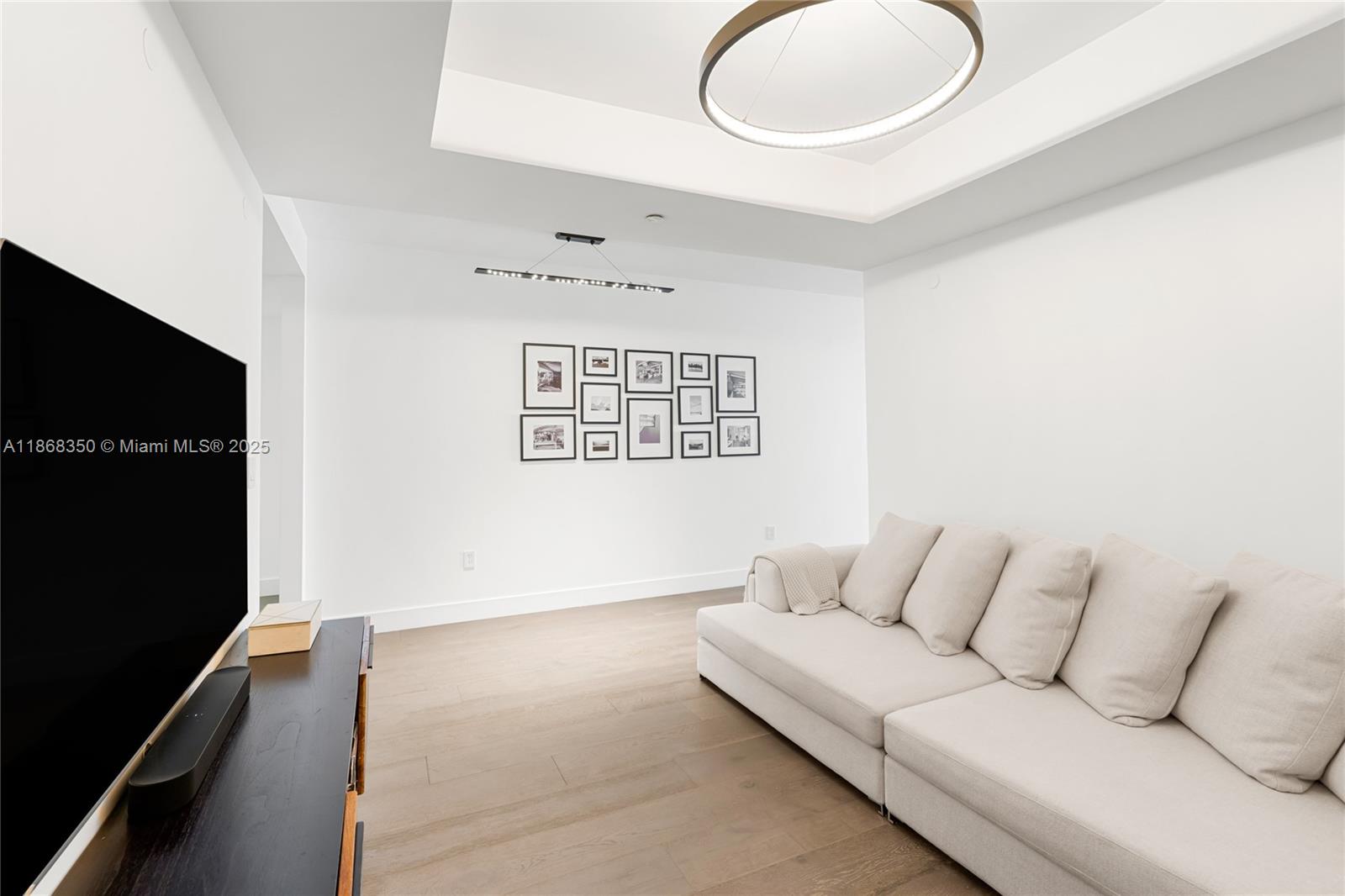 SAGE BEACH CONDO - Residential