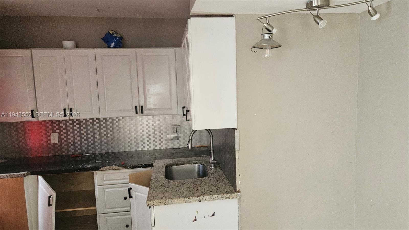 CITY OF MIAMI SOUTH - Residential