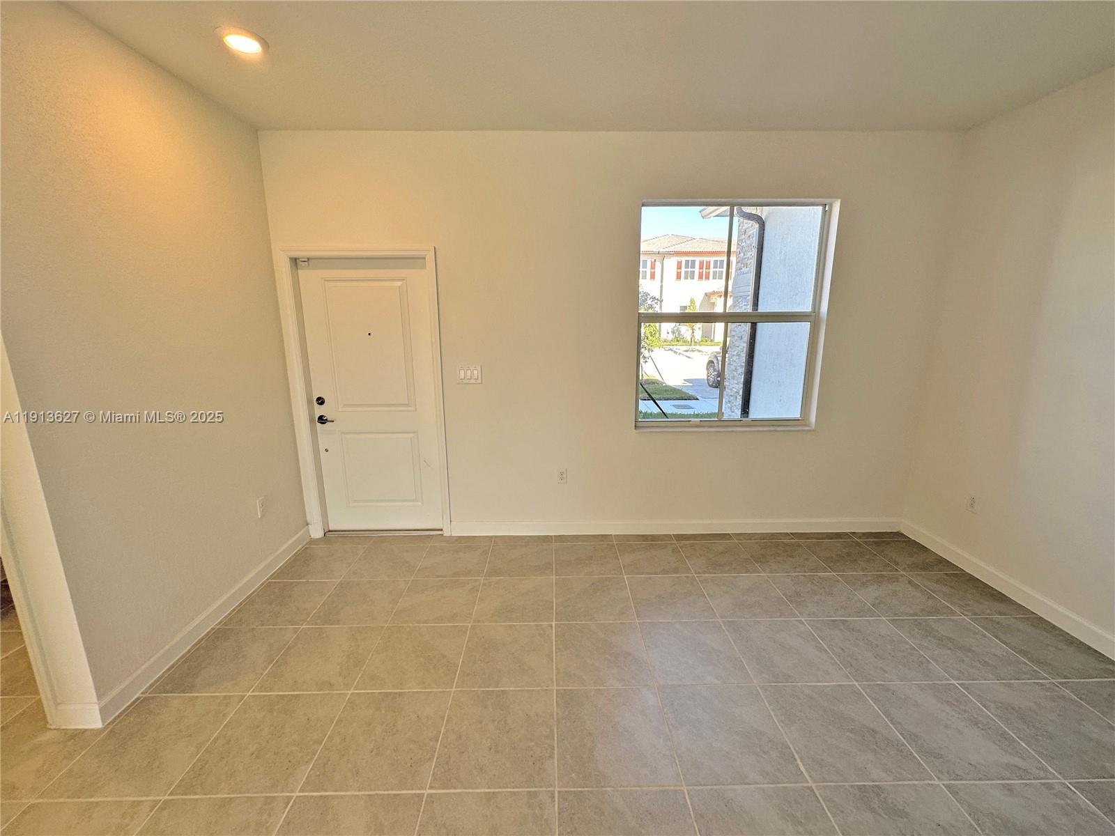 WESTVIEW - Residential