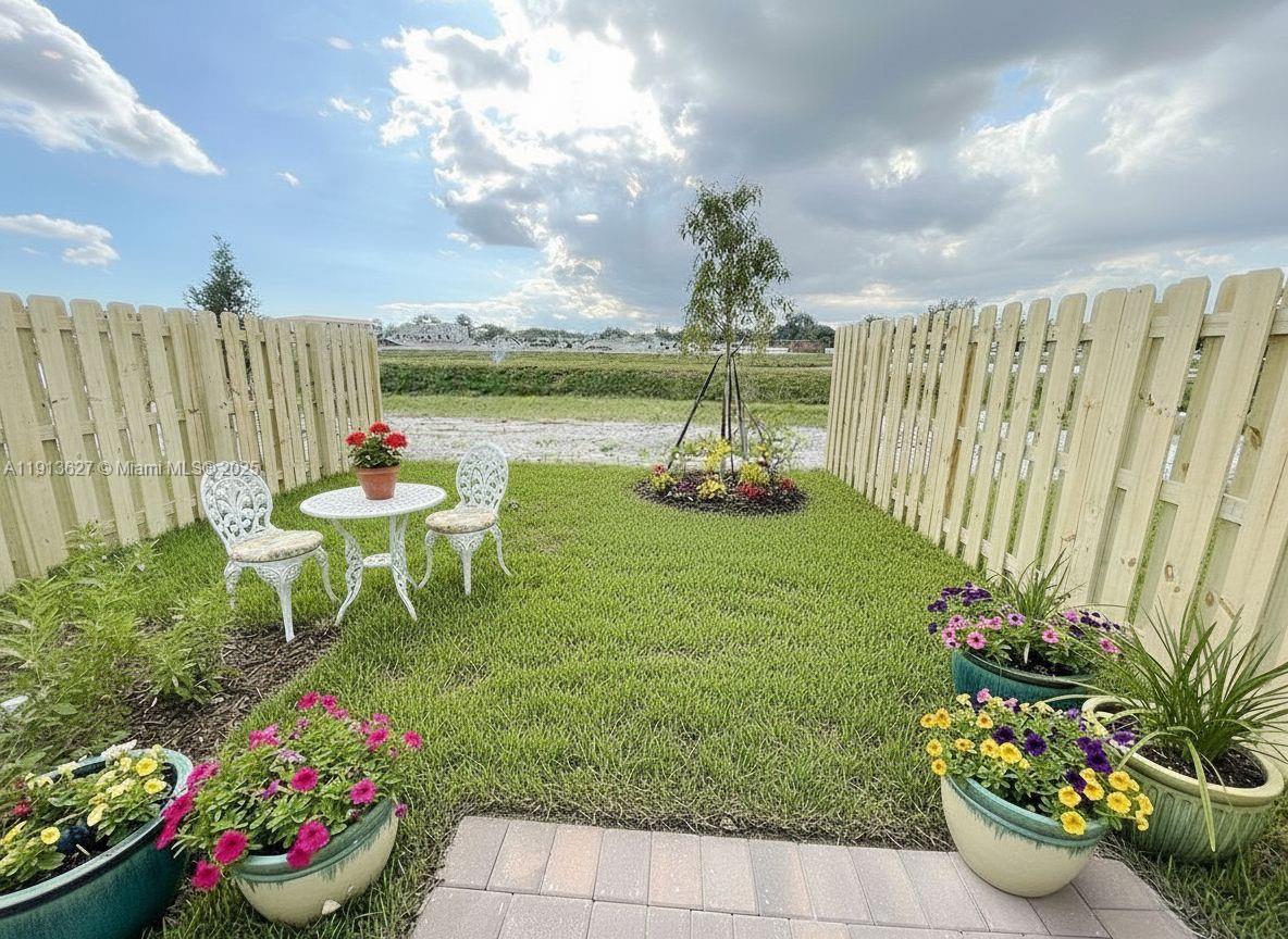 WESTVIEW - Residential