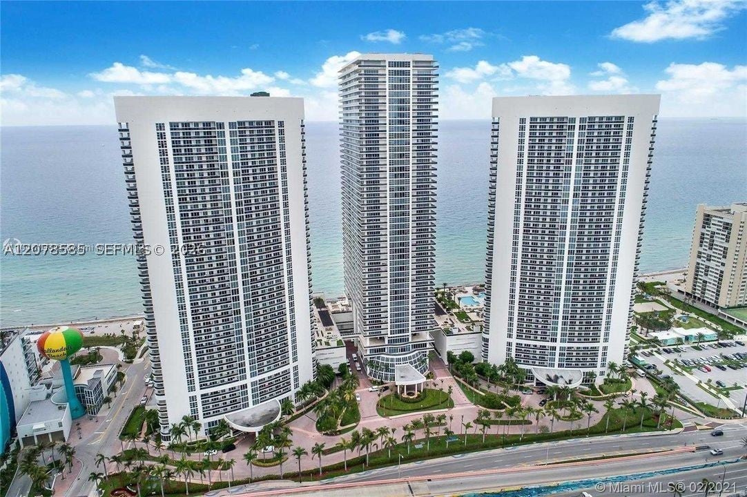 1850 S Ocean Dr 909, Hallandale Beach FL 33009