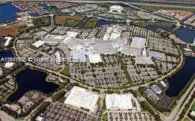 LYONS INDUSTRIAL PARK - Residential