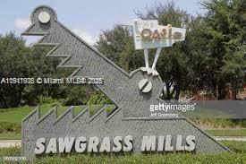 LYONS INDUSTRIAL PARK - Residential