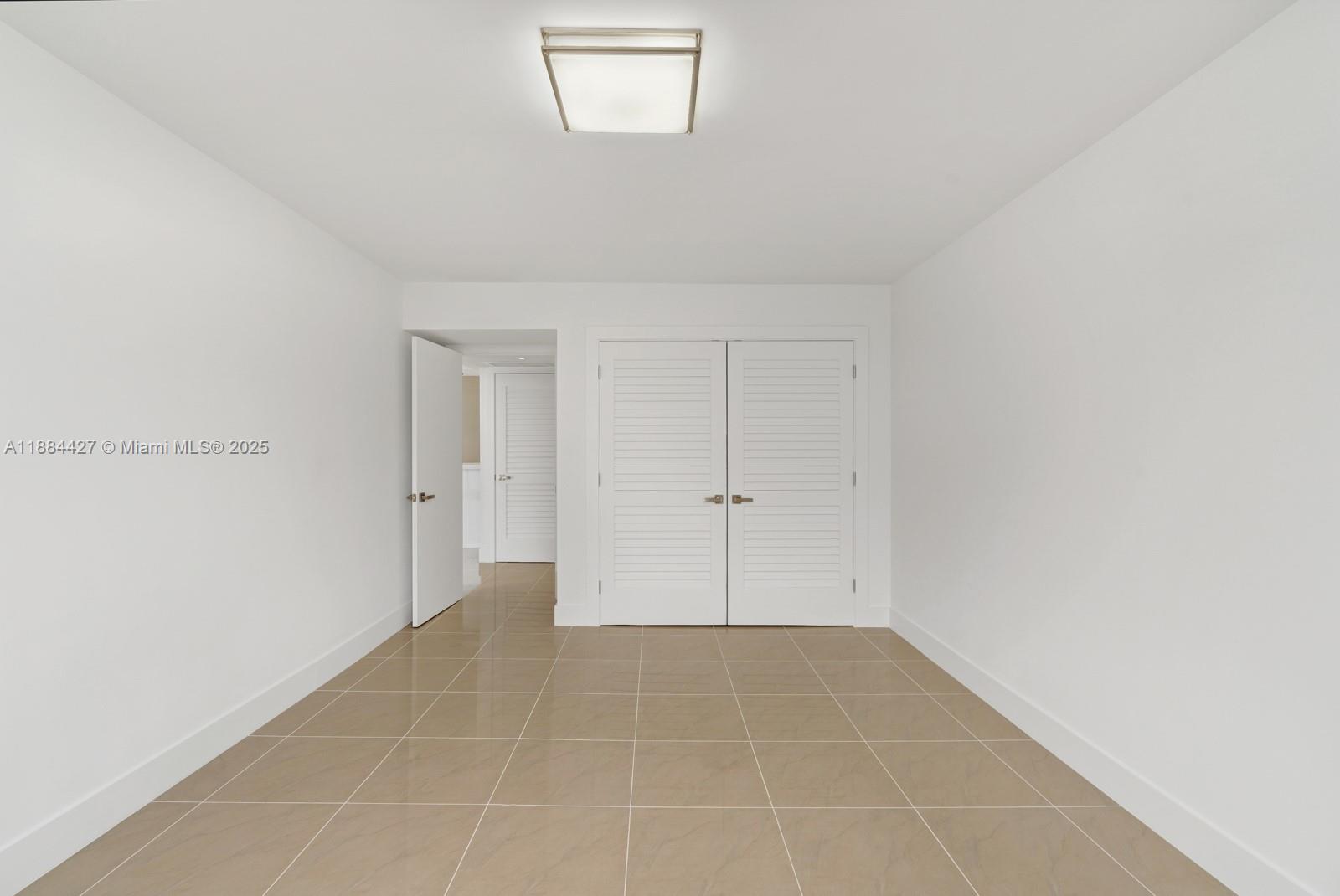 AQUASOL CONDO - Residential