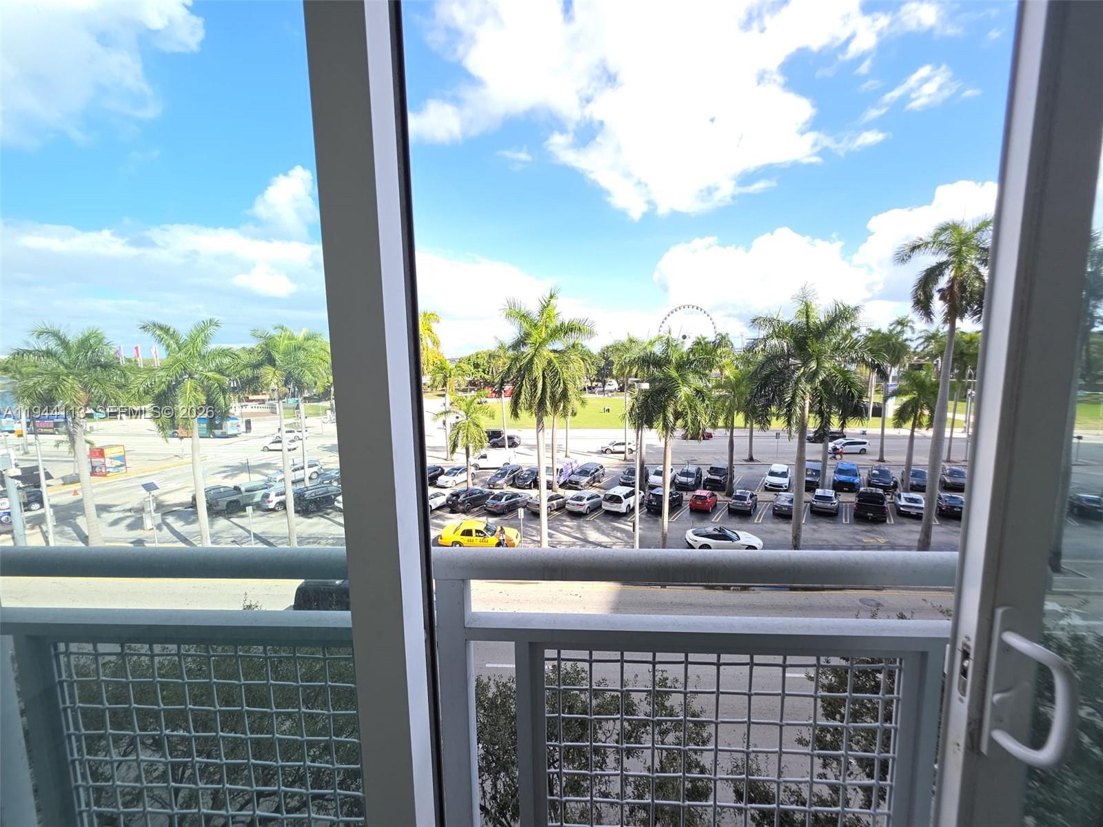 VIZCAYNE NORTH CONDO - Residential Lease