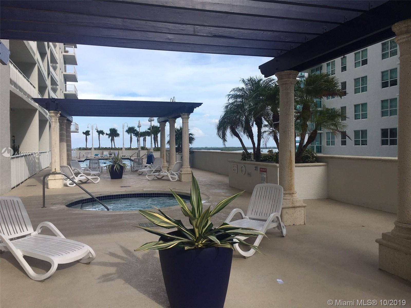 THE CLUB AT BRICKELL BAY - Residential