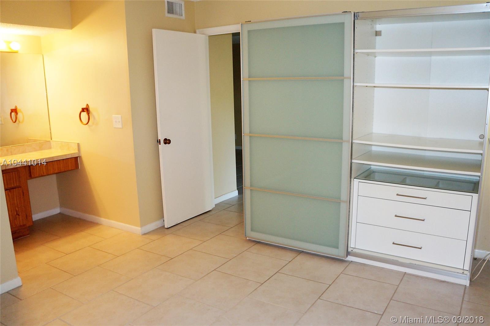 LAKEWOOD VILLAGE OF CORAL - Residential Lease