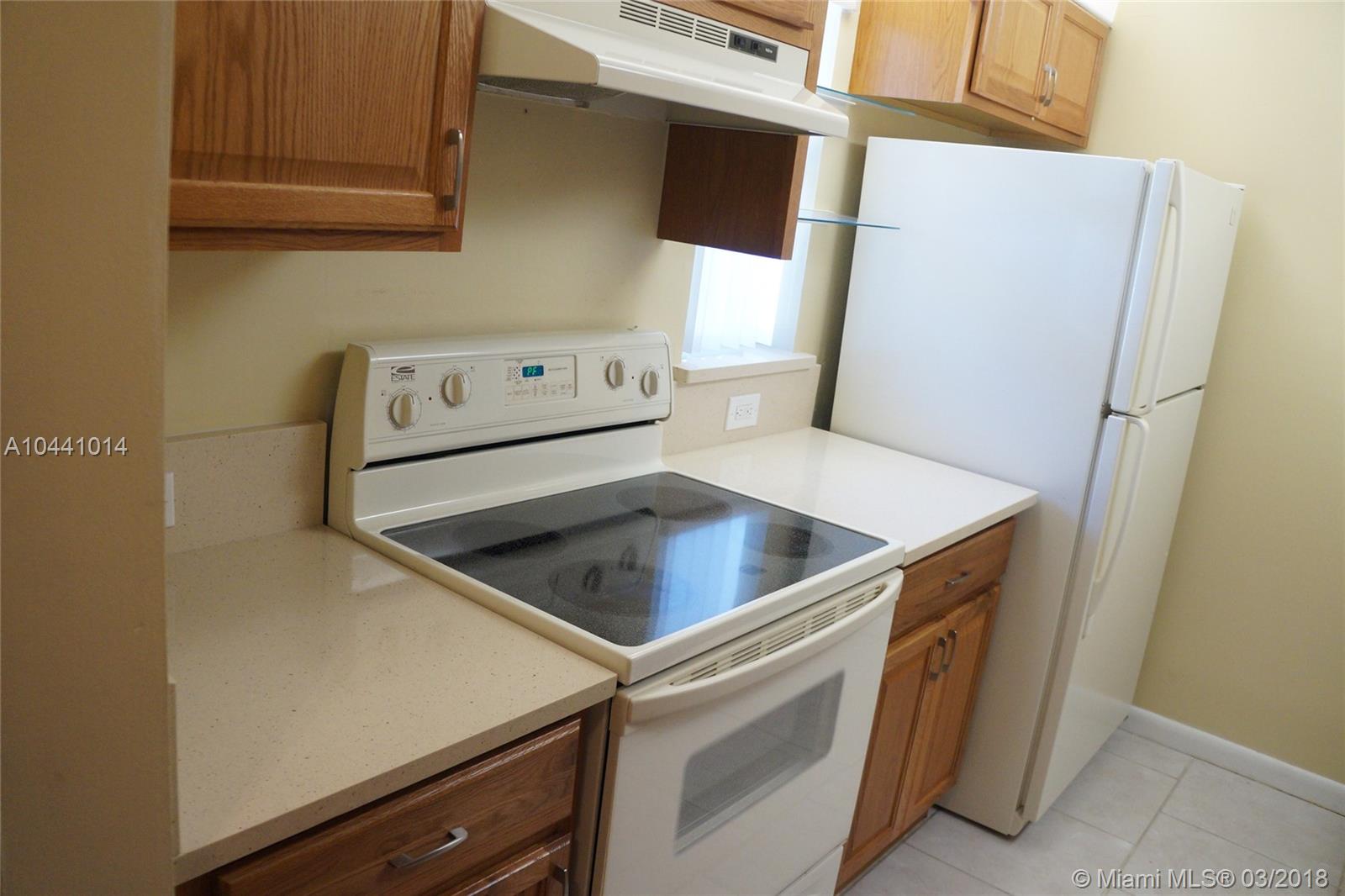 LAKEWOOD VILLAGE OF CORAL - Residential Lease