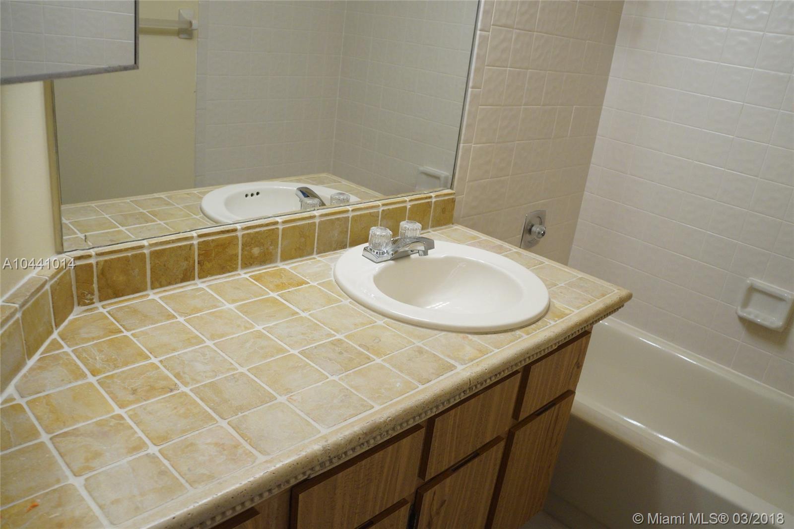 LAKEWOOD VILLAGE OF CORAL - Residential Lease