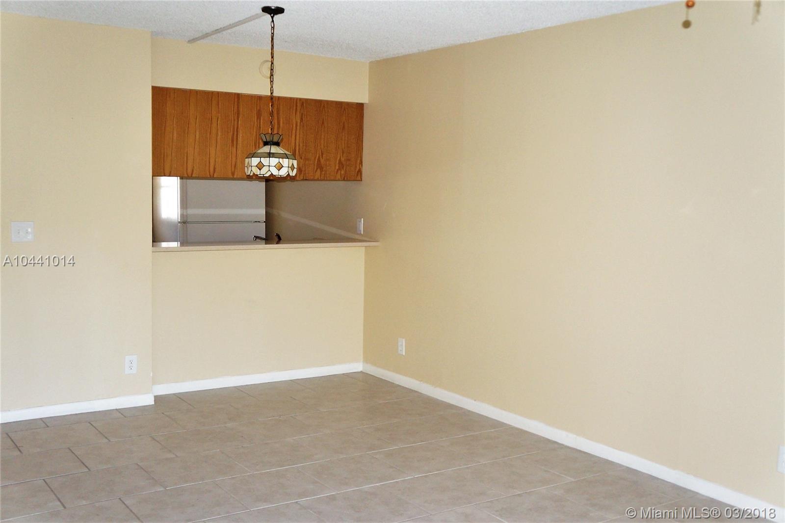 LAKEWOOD VILLAGE OF CORAL - Residential Lease