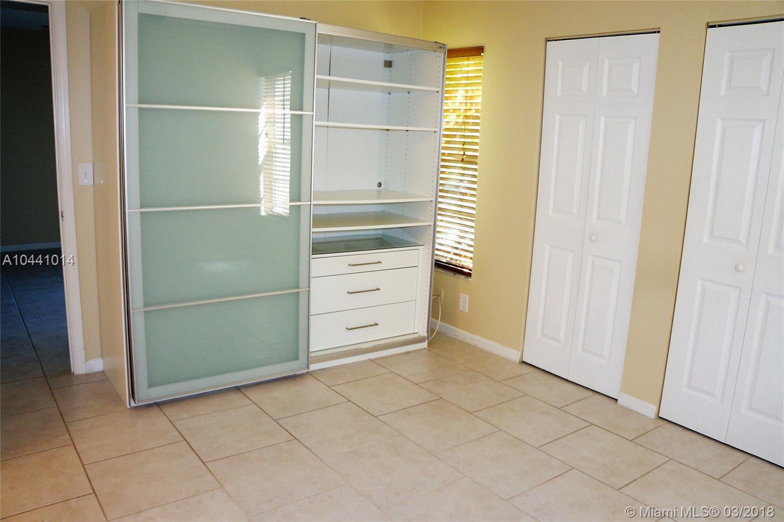 LAKEWOOD VILLAGE OF CORAL - Residential Lease