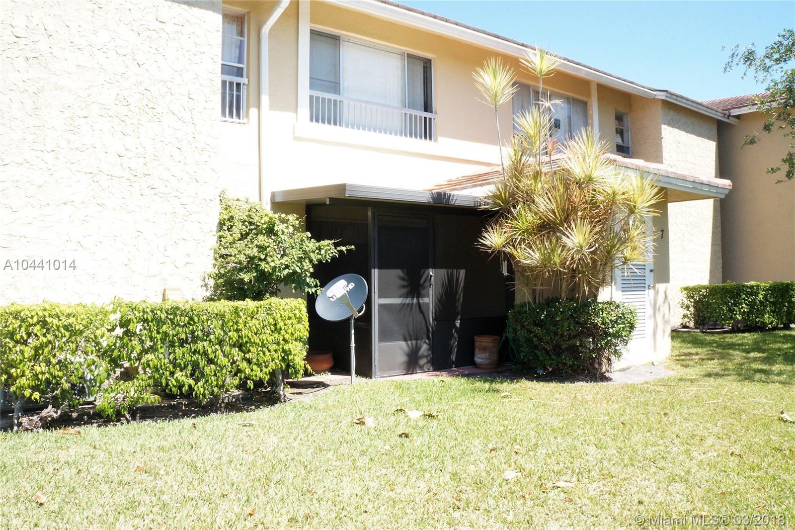 LAKEWOOD VILLAGE OF CORAL - Residential Lease