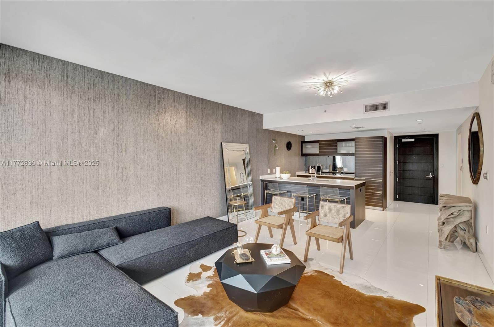 Rental Property at 200 Biscayne Boulevard Way 3509, Miami, Broward County, Florida - Bedrooms: 1 
Bathrooms: 2  - $4,200 MO.