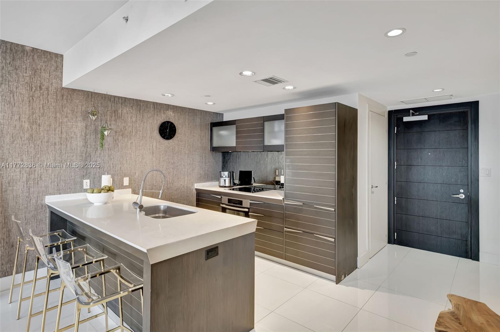 EPIC WEST CONDO - Residential Lease