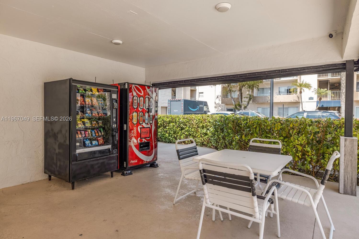 KINGS CREEK SO CONDO - Residential