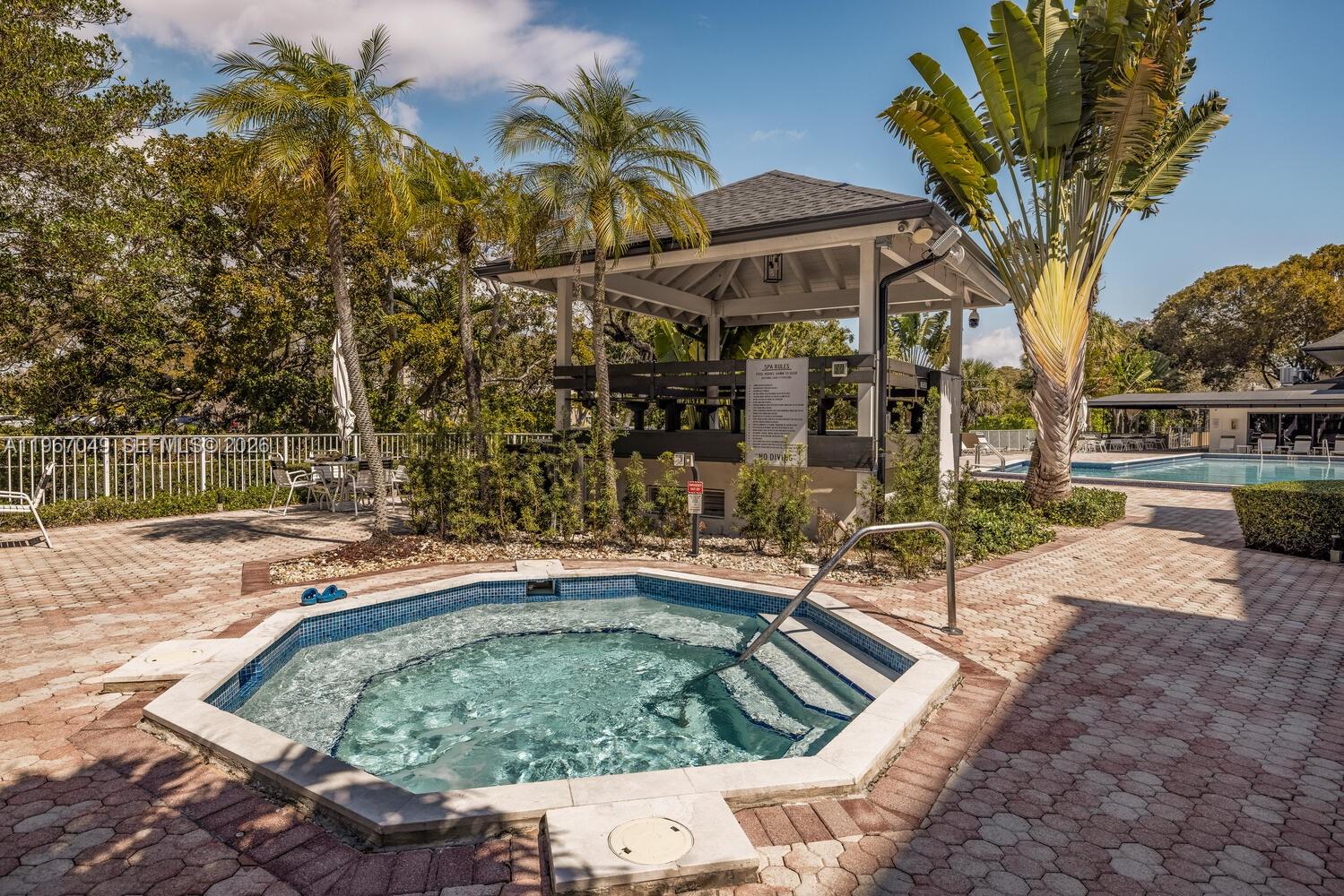 KINGS CREEK SO CONDO - Residential