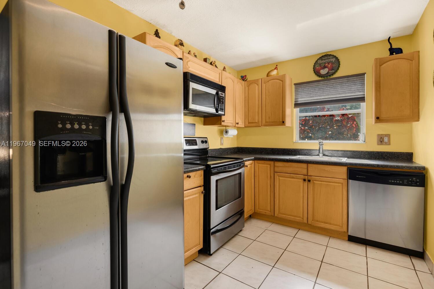 KINGS CREEK SO CONDO - Residential