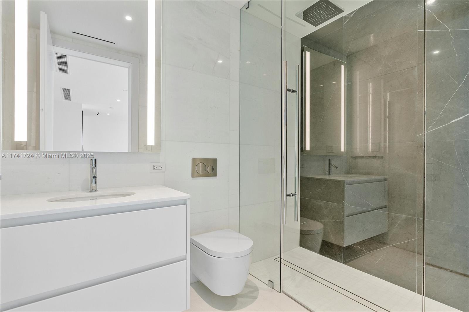 Aston Martin Residences - Residential