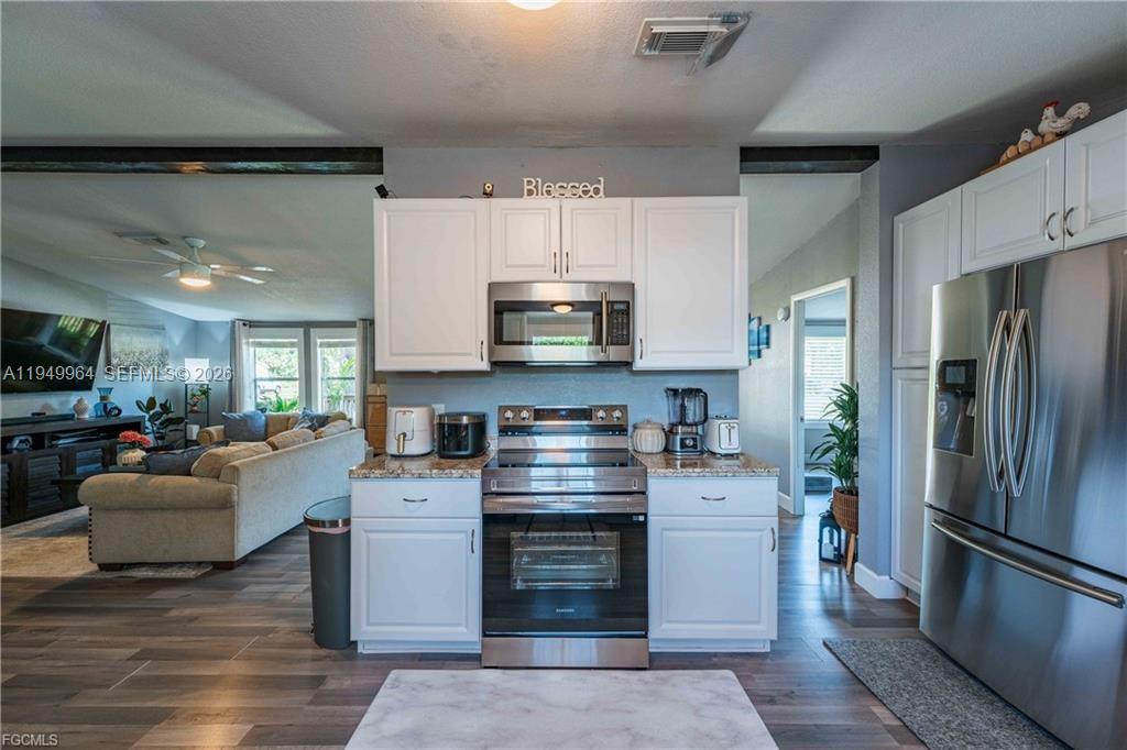 Tanglewood Oaks - Residential