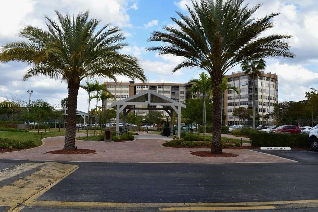 PARK PLACE CONDOMINIUM NO - Residential