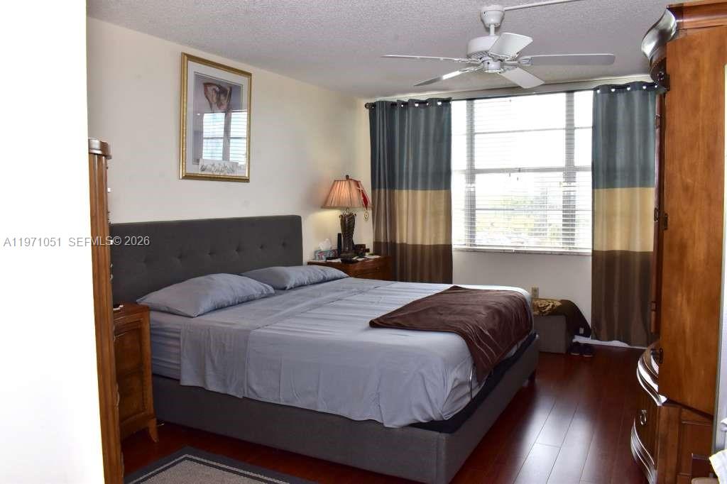 PARK PLACE CONDOMINIUM NO - Residential