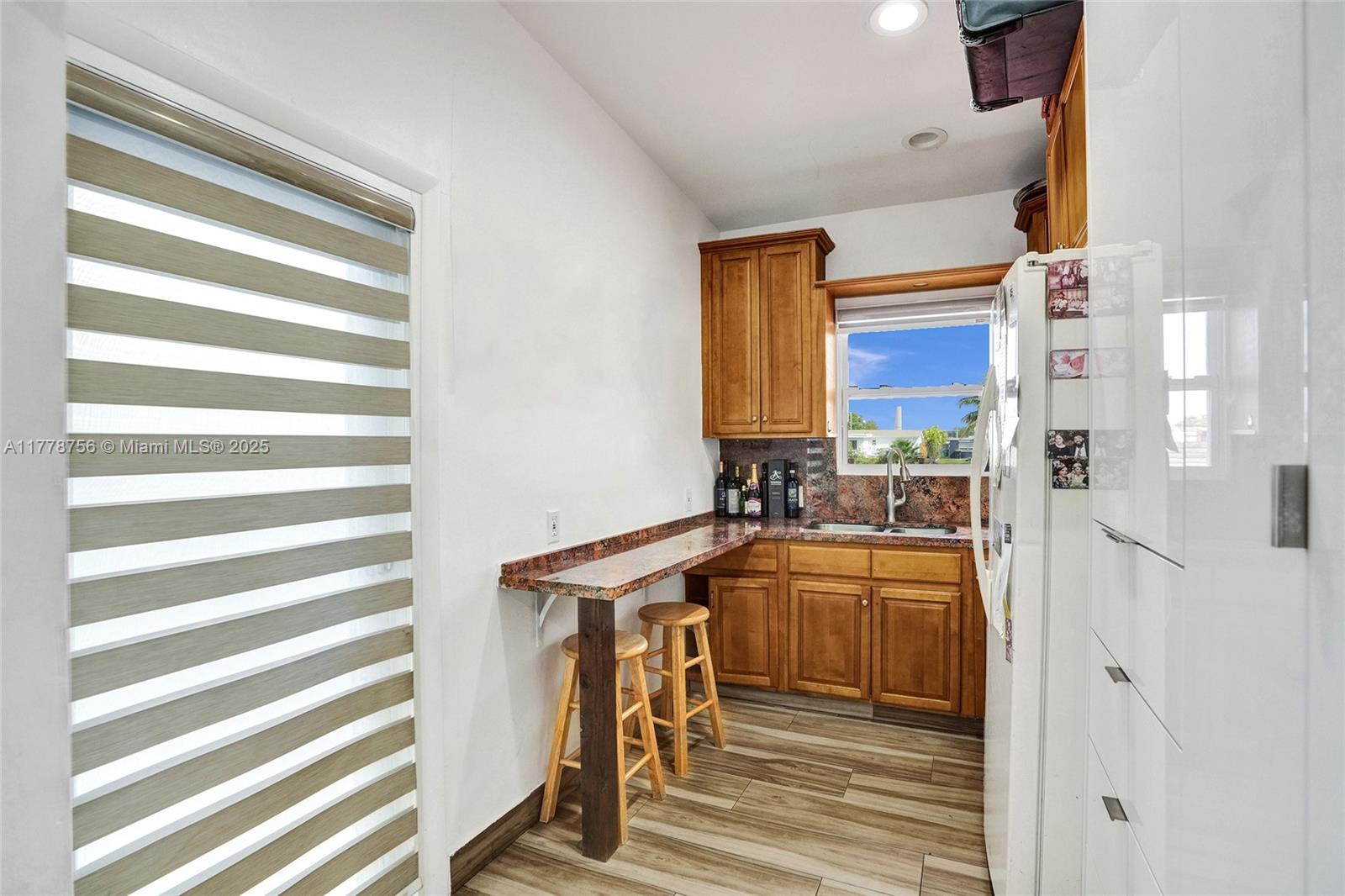 PLAYLAND ISLES - Residential