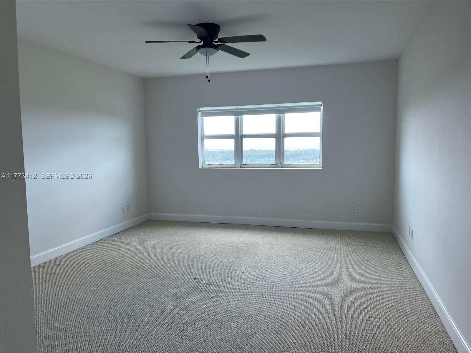 THE OAKS I CONDO - Residential