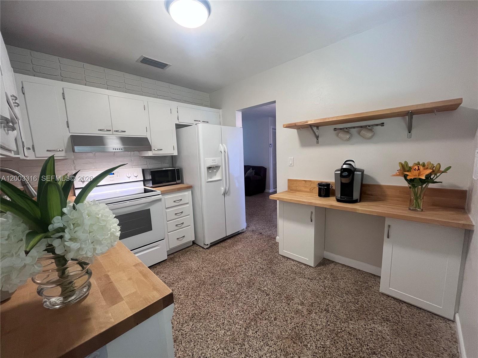 FAIRWAY PARK SEC 2 - Residential Lease