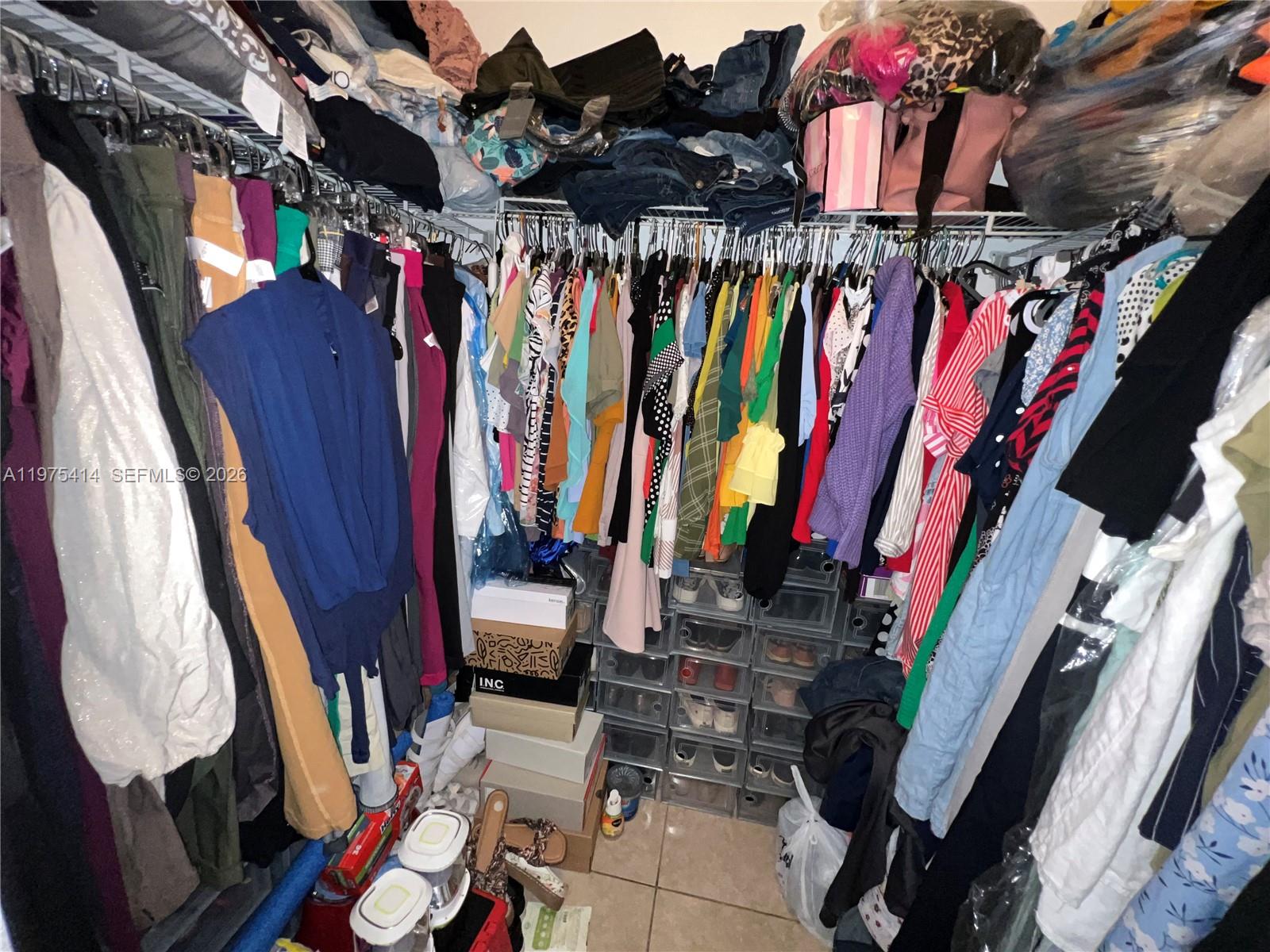 CEDAR WEST ESTATES - Residential